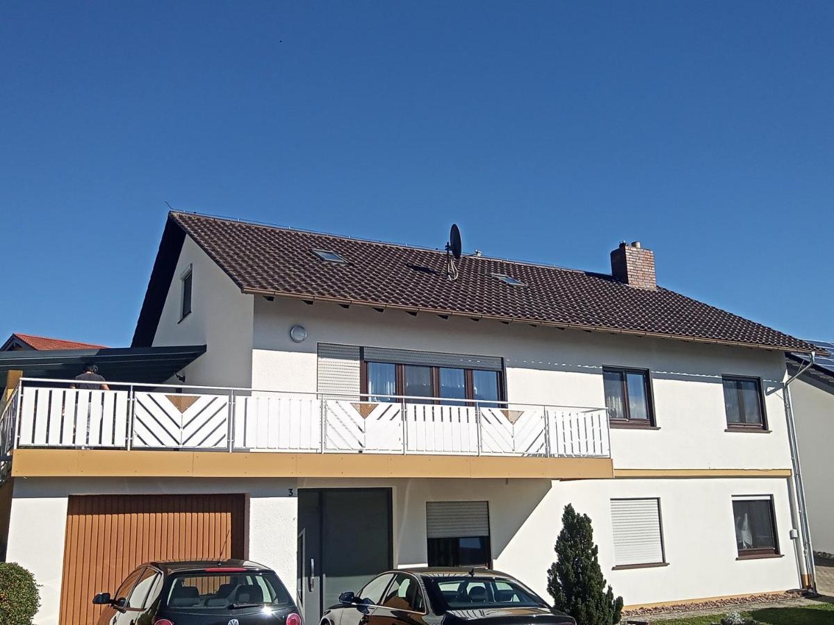 Wohnung Mit 2 - 3 Zimmern Ballenberg Buitenkant foto