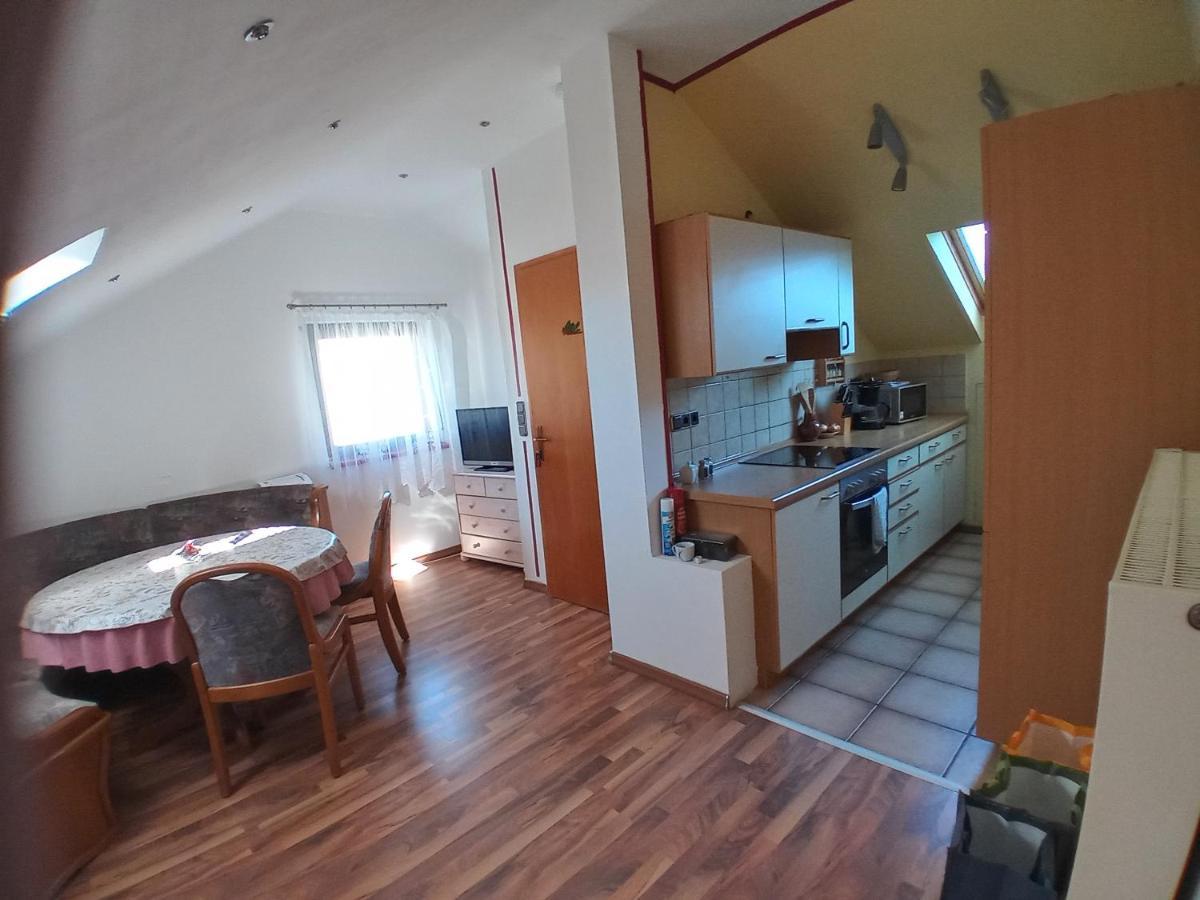 Wohnung Mit 2 - 3 Zimmern Ballenberg Buitenkant foto