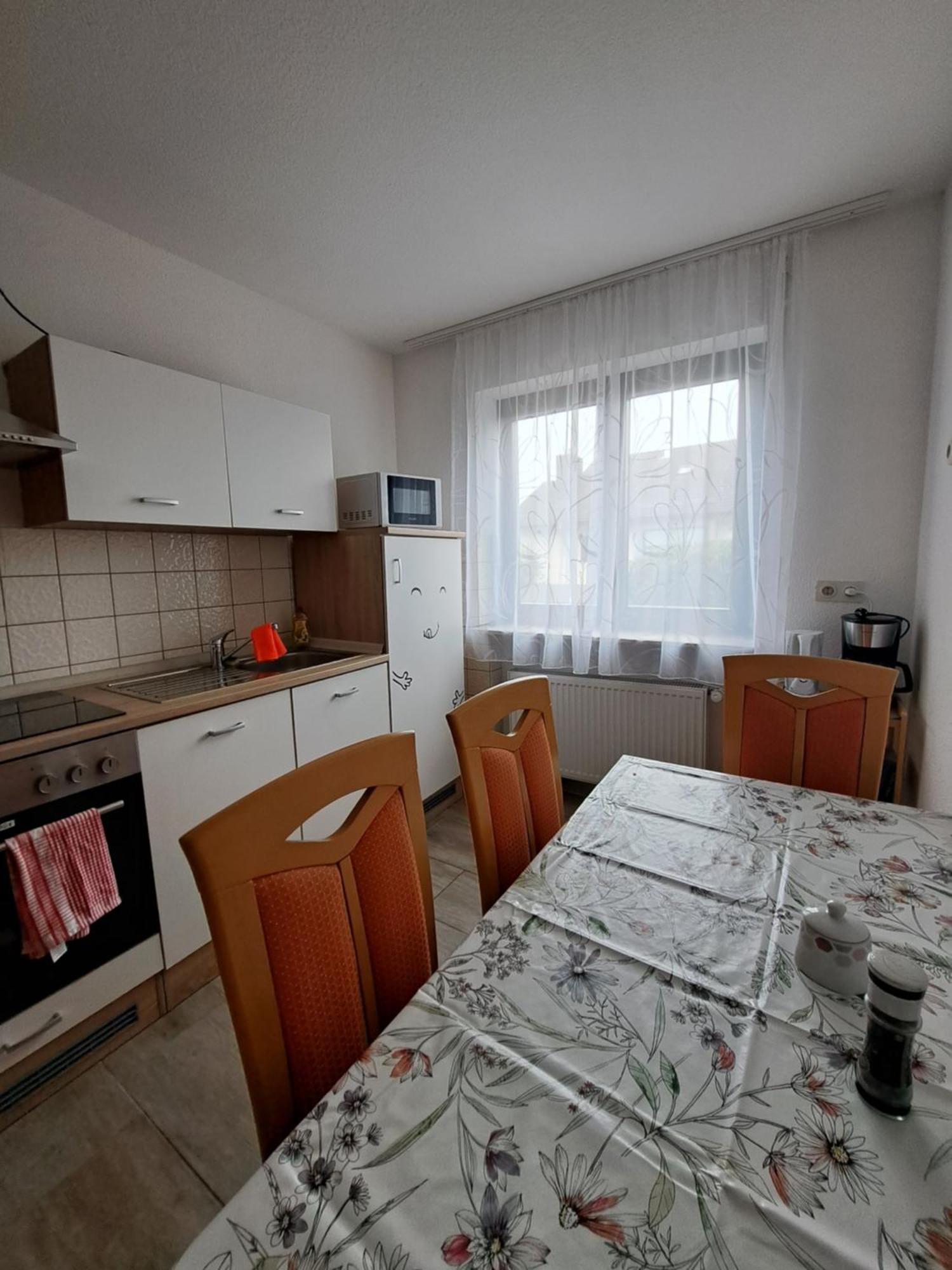 Wohnung Mit 2 - 3 Zimmern Ballenberg Buitenkant foto